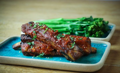 SCHWEINISCH MARINIERTE „SPICY PORK RIBS“