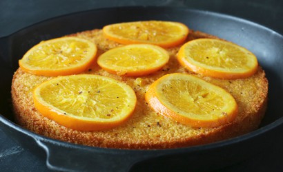 PRÄCHTIGER POLENTA-ORANGEN-KARDAMOM-KUCHEN