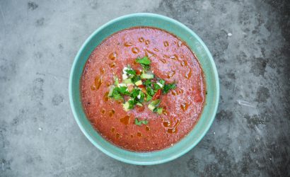 WASSERMELONEN-TOMATEN-GURKEN-GAZPACHO MIT SALSA
